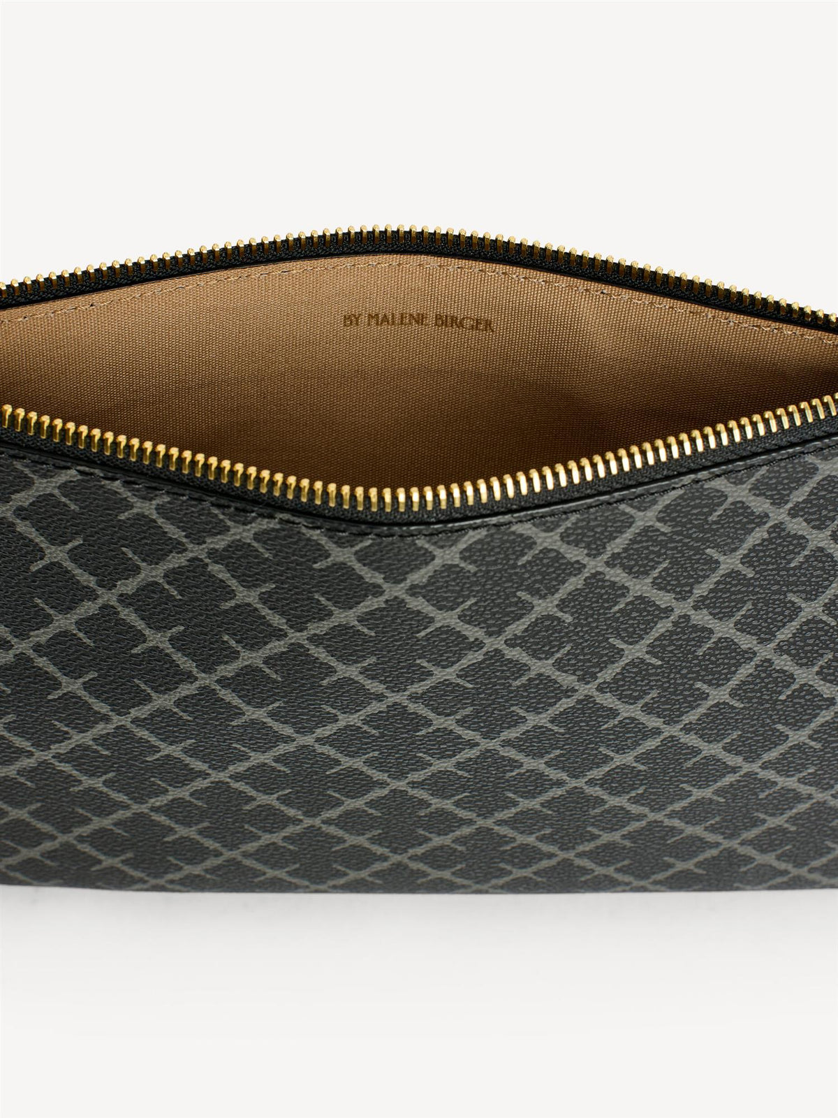 IVY CLUTCH Charcoal
