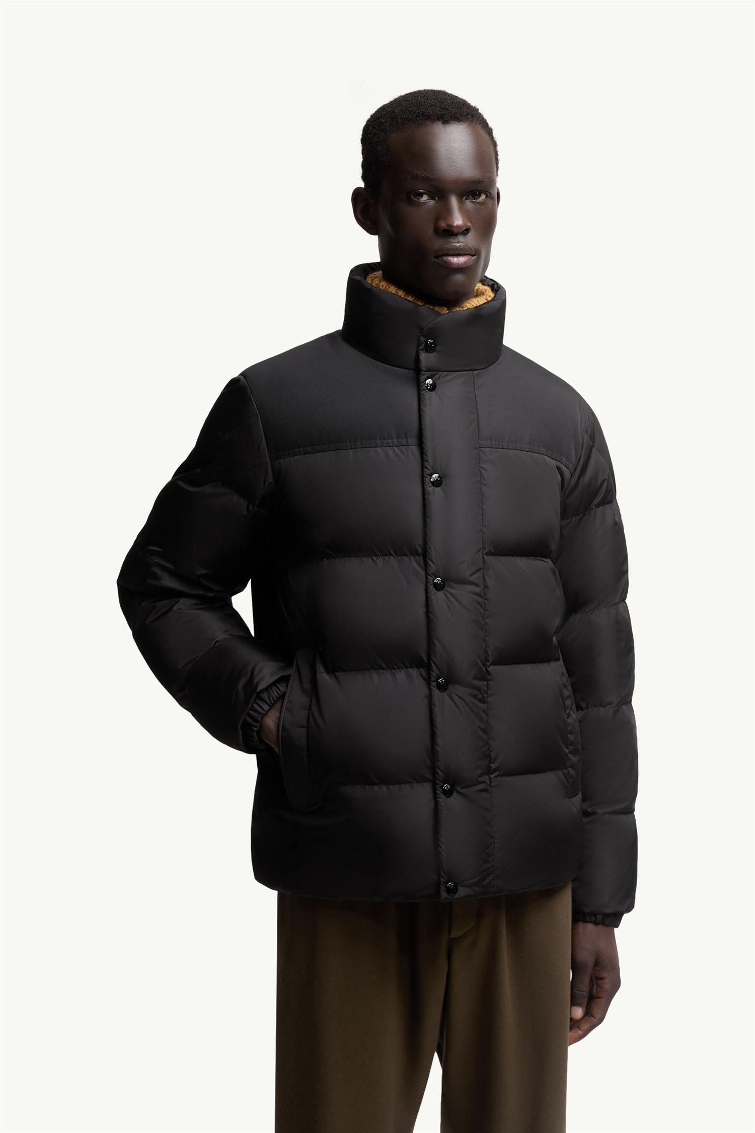 VIROLAIS SHORT DOWN JACKET BLACK