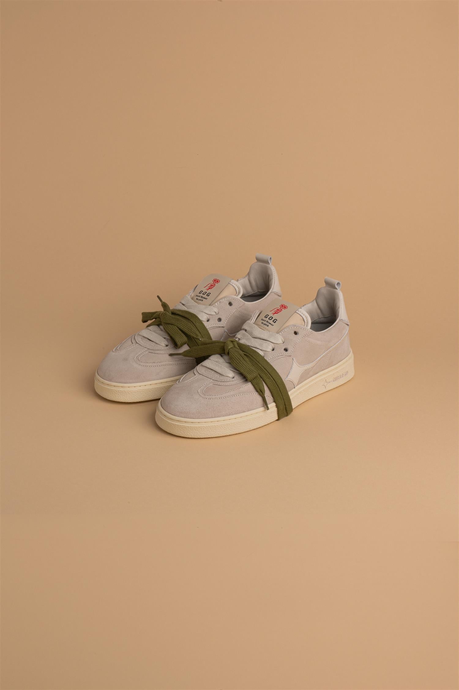 Earth Suede Sneaker Taupe