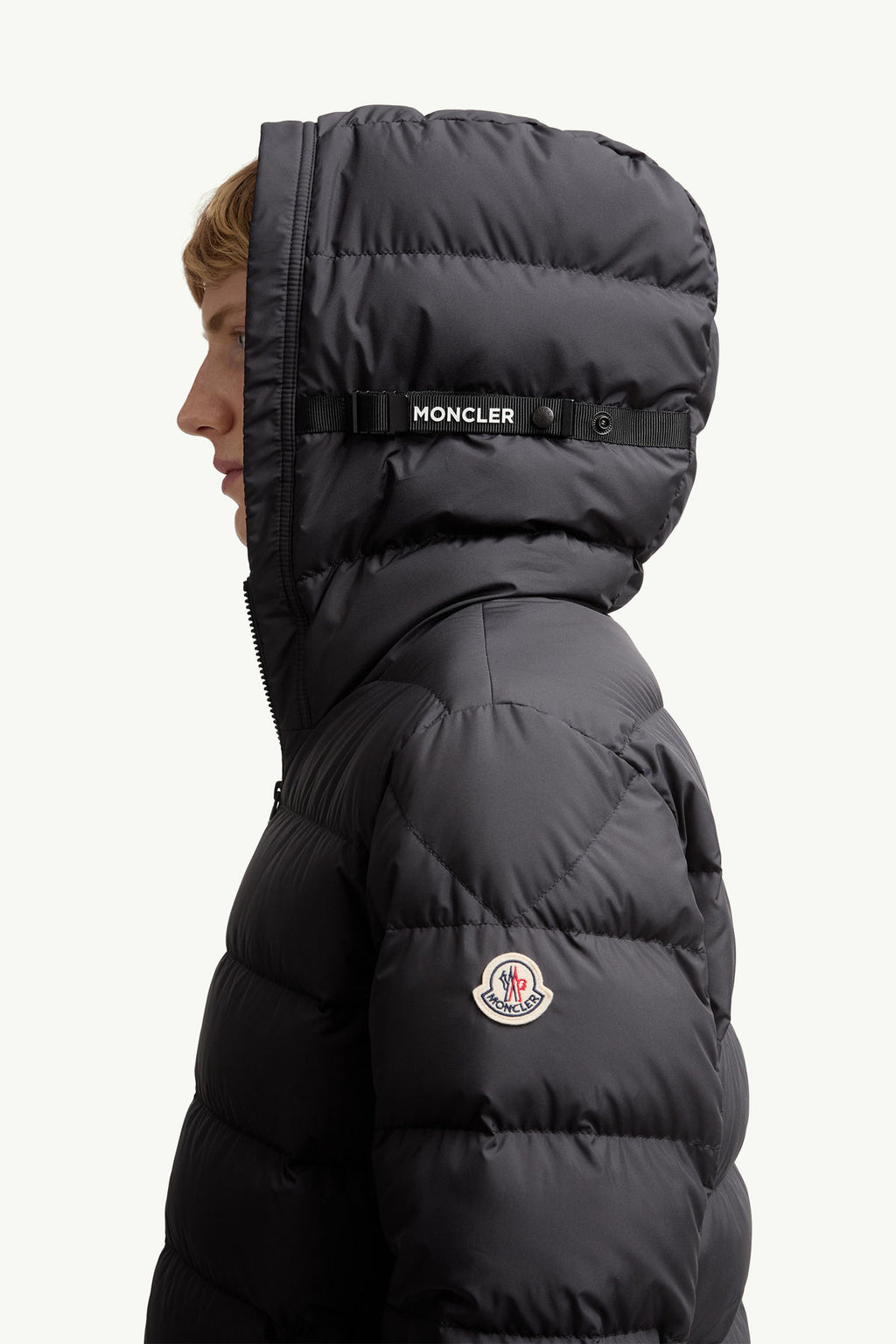 LAVERAET SHORT DOWN JACKET BLACK